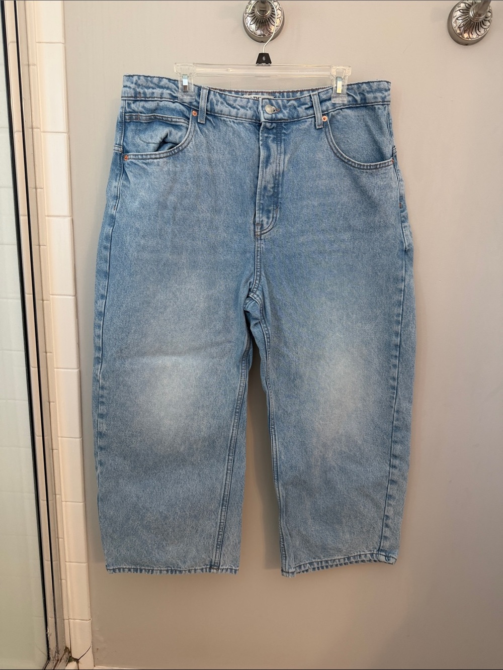 We The Free Light Blue women’s barrel Jeans - size 32
